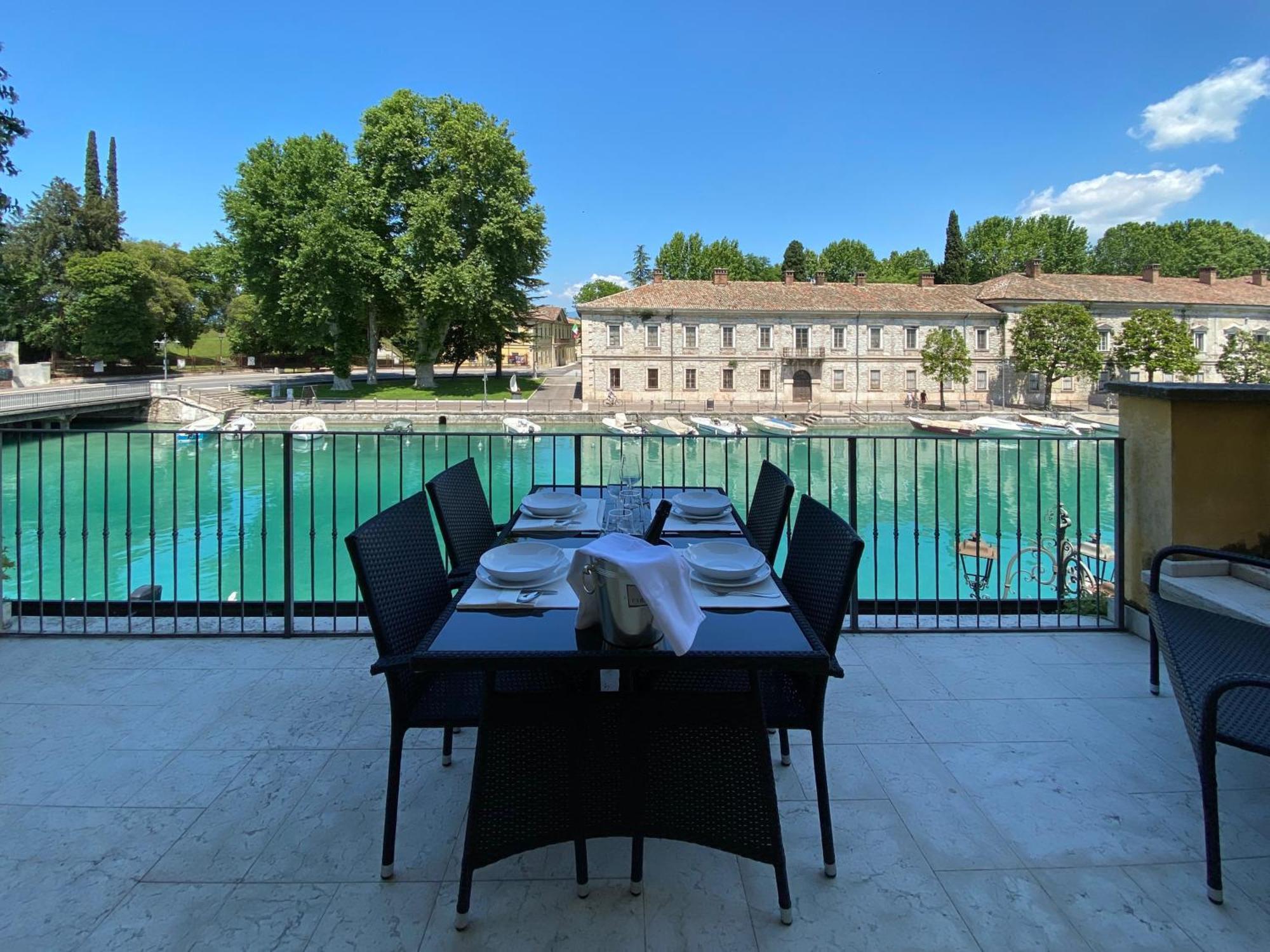 Time To Relax - La Terrazza Sul Lago بسكييرا ديل غاردا المظهر الخارجي الصورة