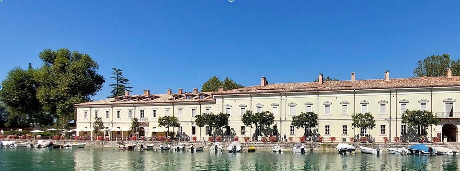 Time To Relax - La Terrazza Sul Lago بسكييرا ديل غاردا المظهر الخارجي الصورة